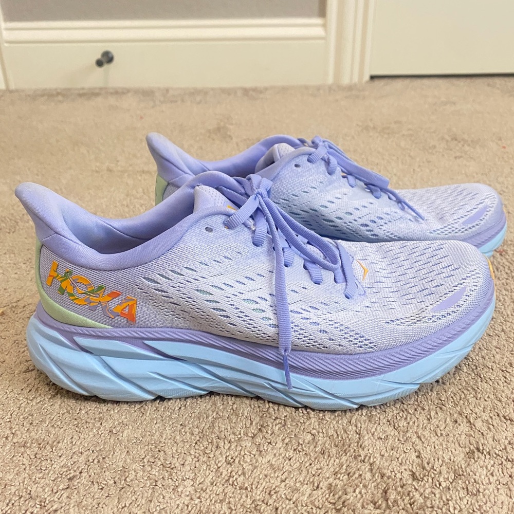 Hoka Clifton 8s